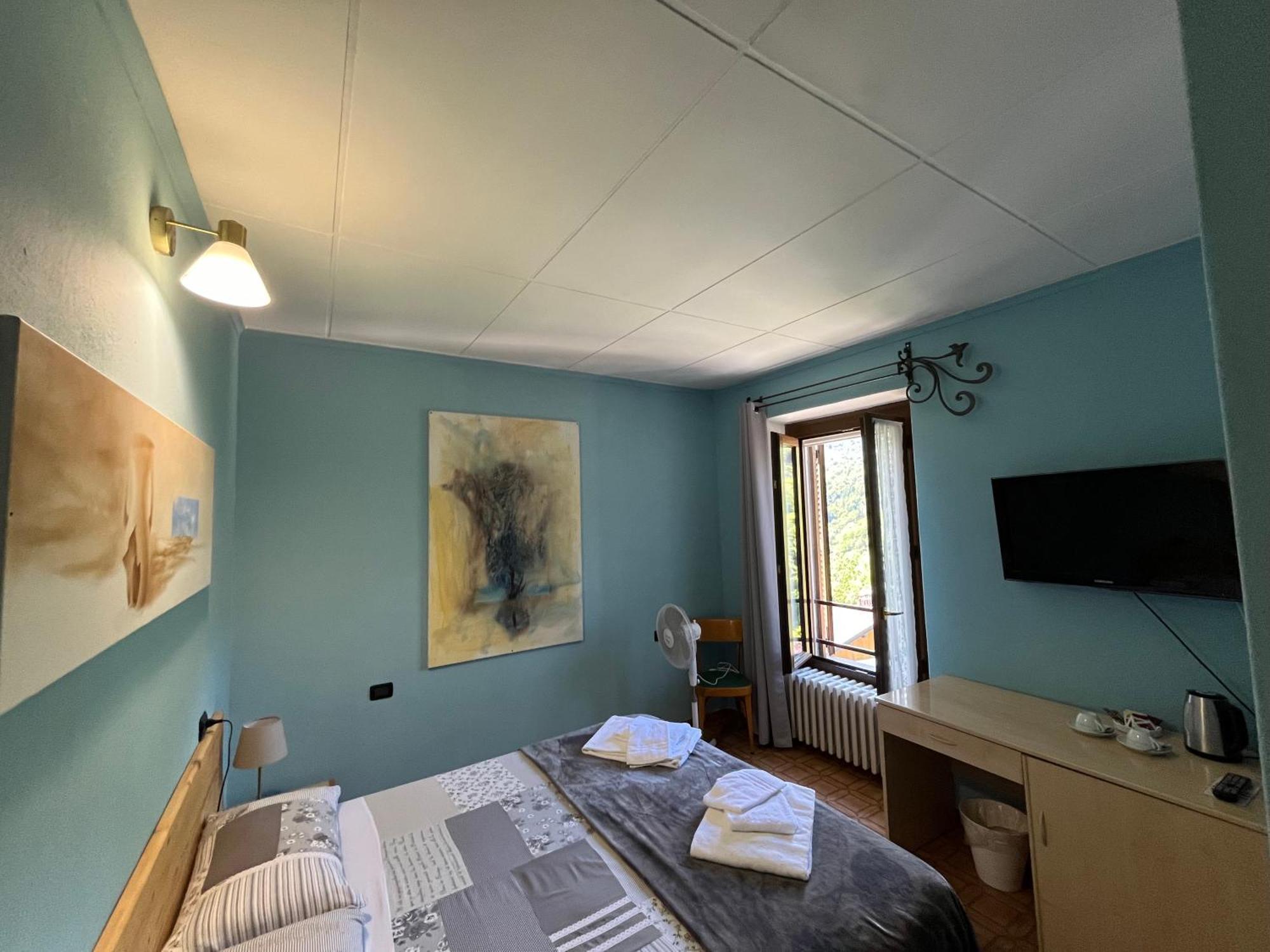 La Locanda Dell'Oreste Dizzasco Luaran gambar